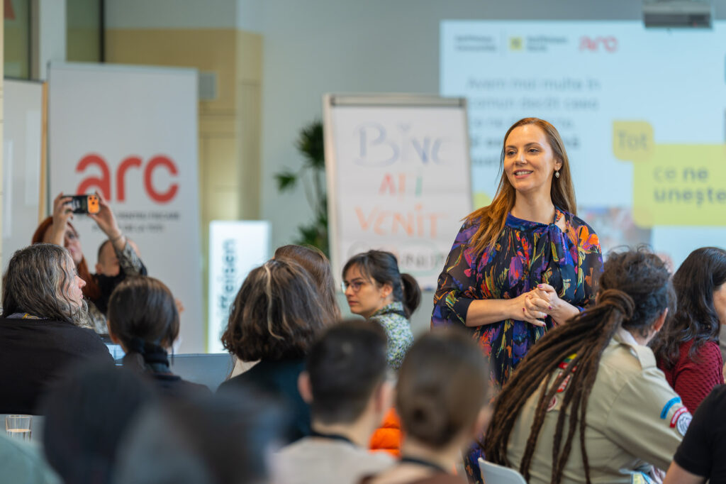 75 de ONG-uri din Raiffeisen Comunități participă la Incubatorul de Comunități Sustenabile