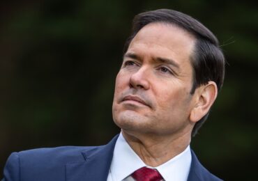 Momentul în care Marco Rubio e întrebat despre drona care a lovit un bloc din Galați (Video)