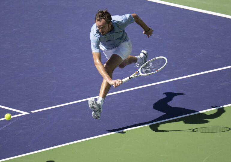 Medvedev pune capăt seriei de victorii a lui Alcaraz la Indian Wells