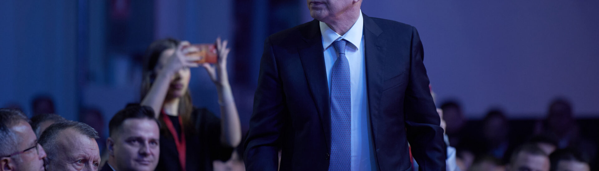 Mircea Geoană, România