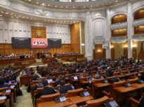Vot final în Parlament: PSD, AUR și SOS au adoptat legea „Nu ne vindem țara”. Guvernul nu mai poate vinde acțiuni la companiile și societățile de stat