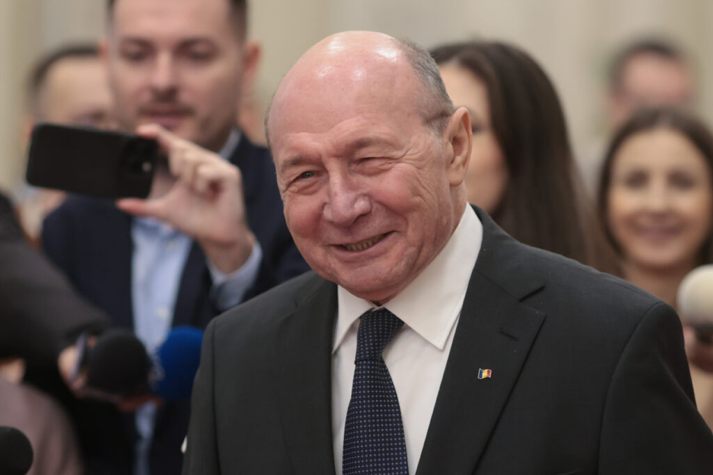 Traian Băsescu, România
