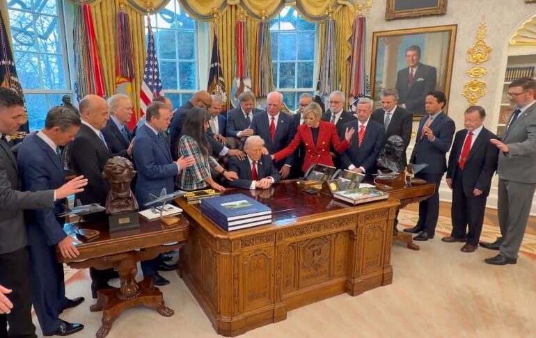 Dumnezeu de partea lor. Cum folosesc SUA, Israelul și Iranul religia pentru a-și legitima războiul