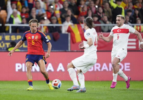 Probleme de lot pentru Turcia înainte de barajul cu România. Doi fotbaliști importanți au lipsit de la antrenament