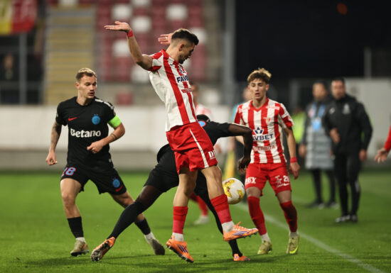 Prea târziu! FCSB se distrează la UTA Arad, dar merge în play-out cu capul plecat