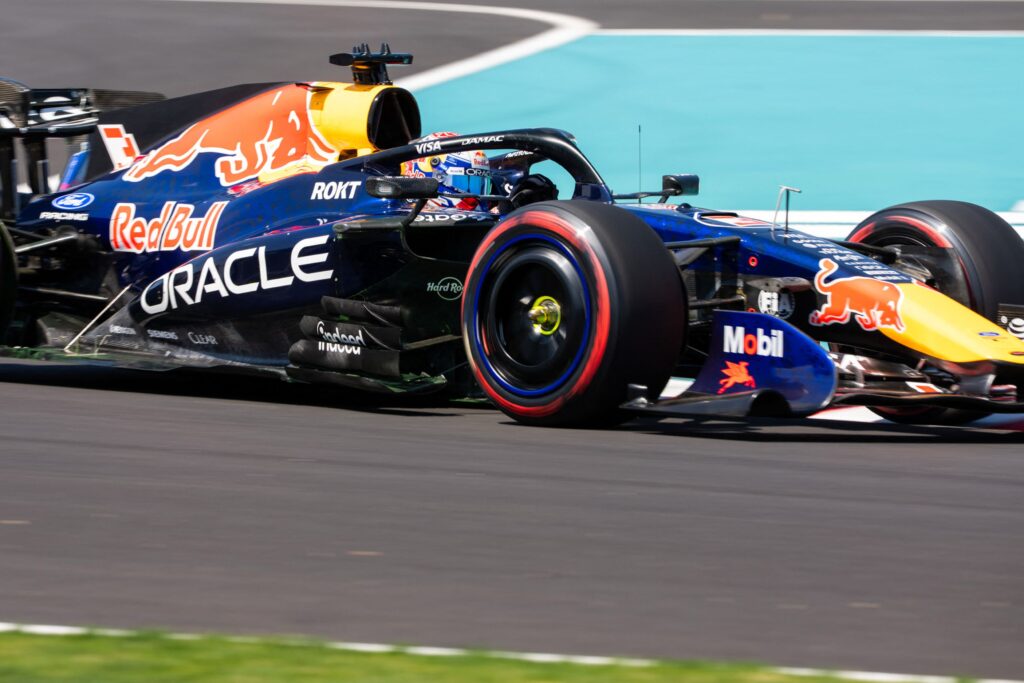 Max Verstappen se gândește să se retragă din Formula 1