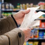 Mulți români spun că își gestionează bine banii, dar realitatea îi contrazice. Care este prima reacție în caz de urgență - sondaj XTB