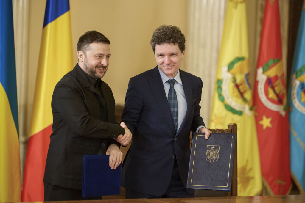 Volodimir Zelenski, Nicușor Dan, România