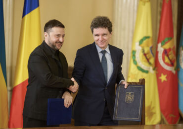 Nicușor Dan merge azi la Kiev, la invitația lui Zelenski. Participă la Summitul Ucraina - Europa de Sud-Est