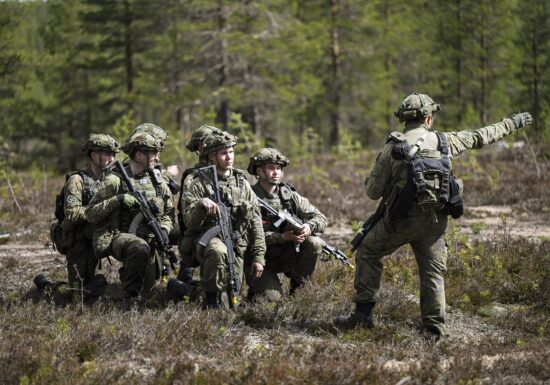 „Dacă vin rușii, suntem pregătiți.” Lecția Finlandei pentru o Europă care abia acum se trezește