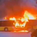 Un individ și-a dat foc într-un autobuz din Elveția. Cel puțin șase oameni au murit (Video)