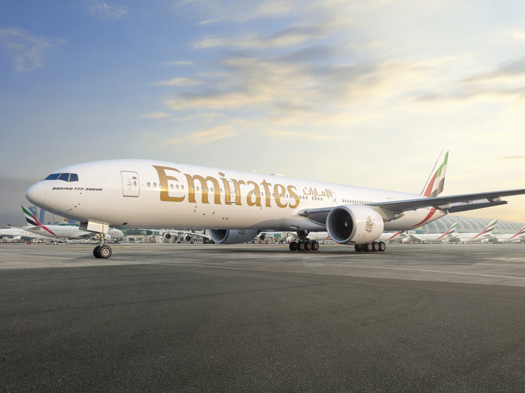 Războiul paralizează transportul aerian. Unul dintre cele mai aglomerate aeroporturi din lume a fost avariat