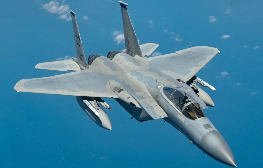 Trei avioane de luptă americane au fost doborâte într-un incident „friendly fire”. Le-au dat jos chiar aliații din Kuweit (Video)