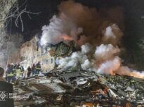 Ziua 1474 O rachetă nouă folosită la Harkov, cel puțin 10 morți. Kievul lovește un depozit de petrol. Zelenski acuză cooperarea Rusia-Iran