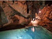 Cea mai veche peșteră din lume s-a format când continentele încă erau unite. Unde se află