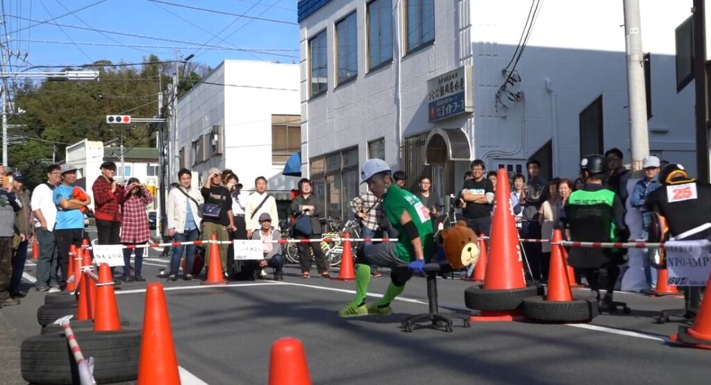 Grand Prix cu scaune de birou: sportul care cucerește Japonia