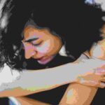 De ce femeilor le trece durerea mai greu decât bărbaților. Știința a găsit răspunsul