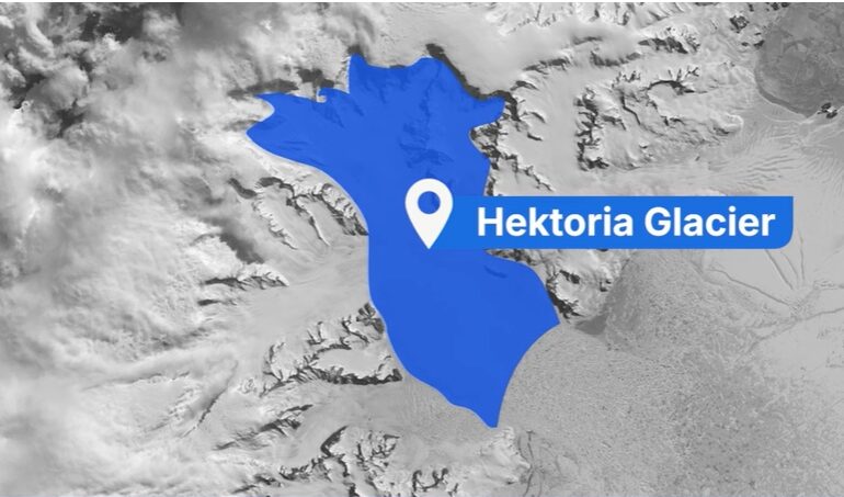 Antarctica a înregistrat cea mai rapidă prăbușire a unui ghețar documentată vreodată (Video)