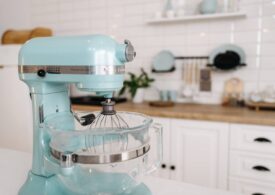 Top 5 motive pentru a investi într-un mixer cu bol