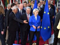 UE, paralizată între două războaie. Liderii europeni nu reușesc nici să intervină în Iran, nici să ajute Ucraina