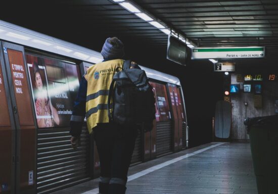 Metrorex a încheiat anul cu pierderi record de 312 milioane de lei și cu mult mai puțini călători decât estima