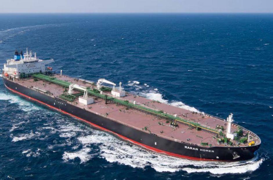 Un petrolier sub pavilion grec a fost atacat în Marea Neagră. La bord este și un român