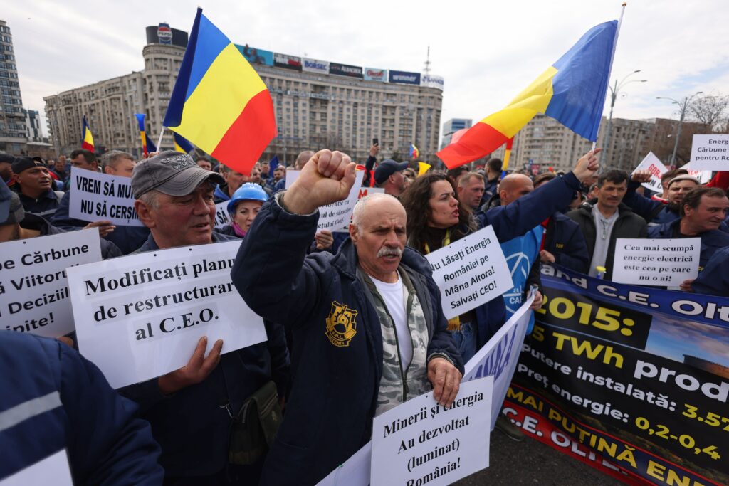 BUCURESTI - MINERI Guvern