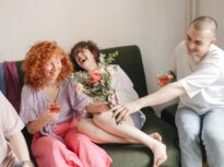 De ce râsul este contagios? Creierul e de vină