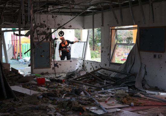 <span style="color:#990000;">LIVE</span> Trump dă ultimatum de 48 de ore Iranului. Rachetele Teheranului pot ajunge în Europa, avertizează Israelul. Bilanțul războiului a trecut de 2.500 de morți