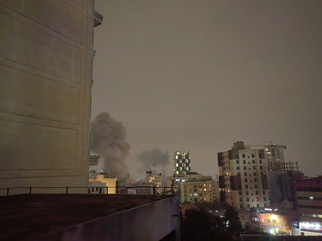 Ziua 29 de război în Orient Rebelii houthi, în război. Mii de militari americani au ajuns în Orientul Mijlociu. Al treilea atac la centrala nucleară de la Bushehr