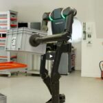 Renault – între primii producători auto care introduc roboții humanoizi în fabrici (Video)