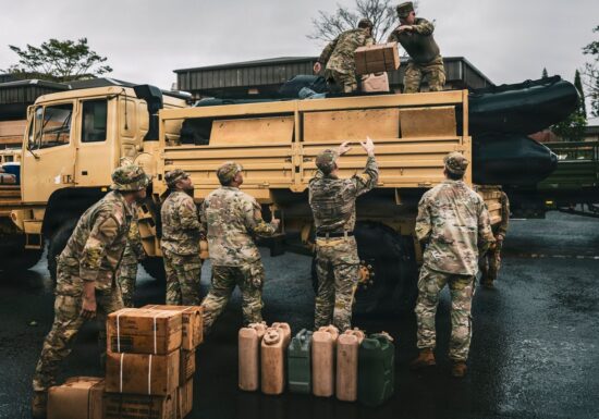 O dansatoare de striptease a divulgat planurile de desfășurare a militarilor americani