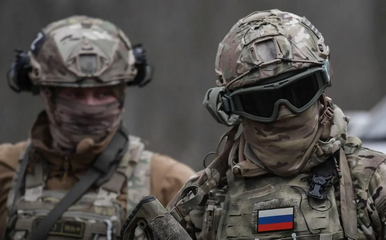 Manevră în apărarea lui Putin: Rusia vrea să trimită trupe pentru a-și apăra cetățenii urmăriți penal în străinătate