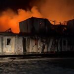 „Oamenii ardeau”: mărturii din Kabul, după un atac aerian devastator asupra unui spital. Cel puțin 400 de oameni ar fi fost uciși