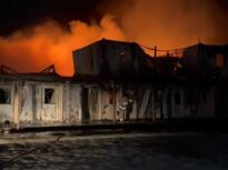 „Oamenii ardeau”: mărturii din Kabul, după un atac aerian devastator asupra unui spital. Cel puțin 400 de oameni ar fi fost uciși