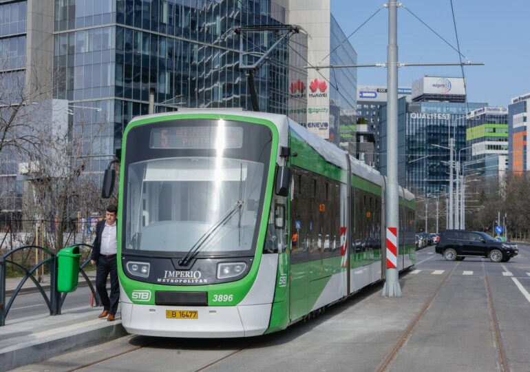 Tramvaiul 5 a revenit pe șine după doi ani de pauză