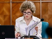 Oana Gheorghiu răspunde PSD: Când cineva spune că „ne vindem țara” vorbind despre Hidroelectrica, înseamnă că fie habar n-are ce vorbește, fie e pur și simplu ticălos