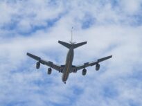 Cinci avioane americane de realimentare au decolat din București spre Orientul Mijlociu