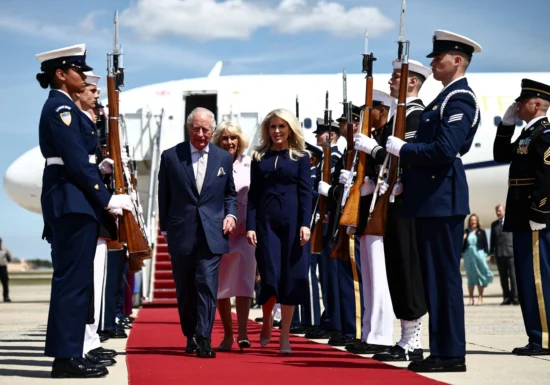 Regele Charles și Camilla, primiți de Trump și Melania la Casa Albă (Video)