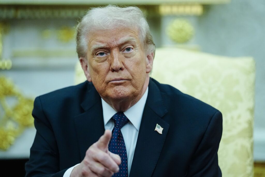 Trump ridică tonul în conflictul cu Iranul: Timpul se scurge. Ar fi bine să acționeze rapid