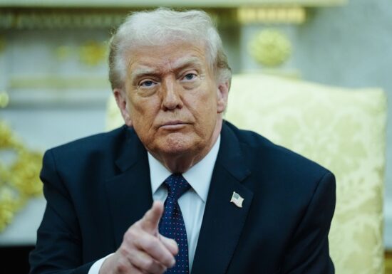 Trump anunță că finalul războiului din Iran e „foarte aproape”, dar amenință cu escaladarea: Îi vom readuce în epoca de piatră (Video)