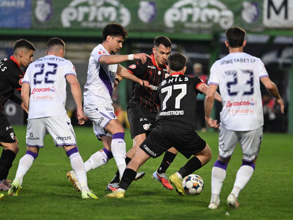 Egal cu multă tensiune între FC Argeș și Dinamo