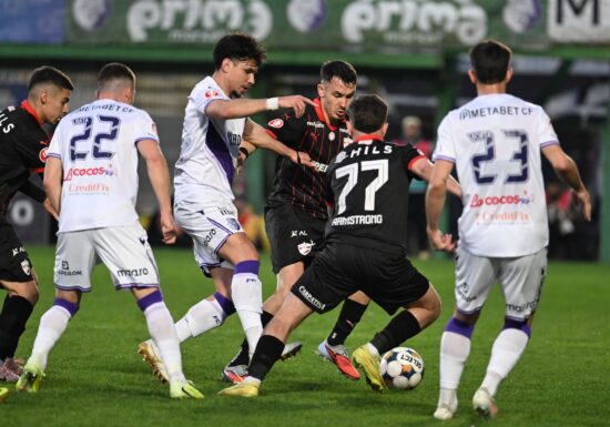 Egal cu multă tensiune între FC Argeș și Dinamo