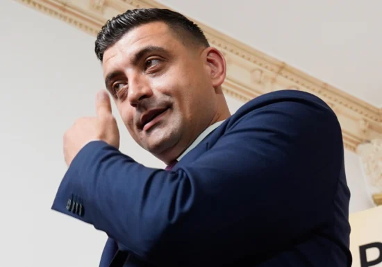 AUR e la 40%. PSD și PNL nu au nici împreună atât - sondaj INSCOP, după 4 luni de criză