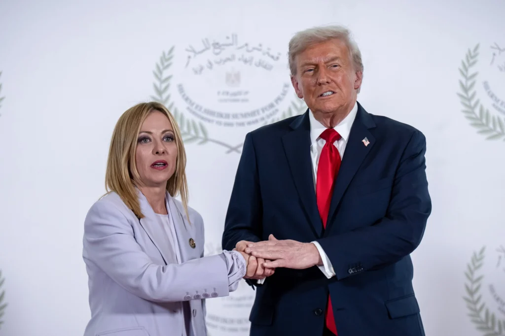 Trump o atacă dezlănțuit pe „femeia fantastică” Meloni, fiindcă nu l-a ajutat la război: Nu mai e aceeași persoană, sunt șocat