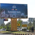 LIVE Negocieri de pace la Islamabad. SUA ar fi acceptat să deblocheze active iraniene. Bombardamentele continuă. Nave de război americane ar fi traversat Strâmtoarea Ormuz