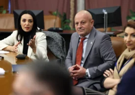 Reacții dure în PSD după ce un deputat social-democrat s-a dus la ședința PNL