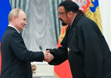 Ucraina a anihilat o rețea de contrabandiști de arme. Steven Seagal, printre beneficiari