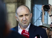Pro-rusul Rumen Radev a câștigat clar alegerile din Bulgaria și deja trimite „săgeți” spre UE. Bucurie la Kremlin