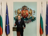 Un fost pilot de MiG promite că va redresa Bulgaria, intrată într-un picaj politic